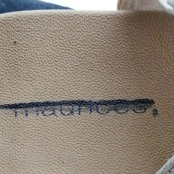 Maurices Womens Felicity Wedge Heel Ankle Strap Sandal Cushioned Gold Sz 7 - Picture 8 of 9